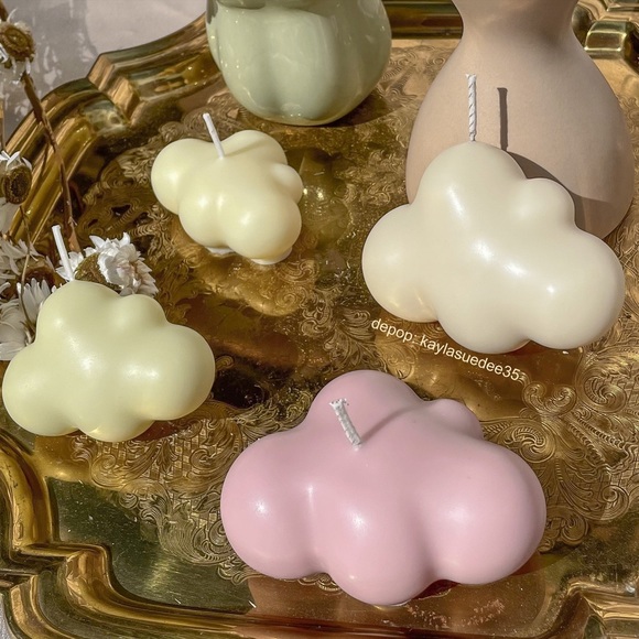 SOY WAX CLOUD CANDLES ☁️ - Picture 3 of 3
